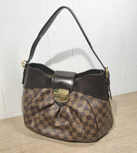 Load image into Gallery viewer, AUTHENTIC Louis Vuitton Sistina MM Damier Ebene PREOWNED (WBA1231)