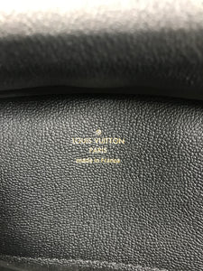 AUTHENTIC Louis Vuitton Florine Black Monogram PREOWNED (WBA1380)