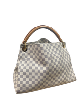 Load image into Gallery viewer, AUTHENTIC Louis Vuitton Artsy Damier Azur MM PREOWNED (WBA1271)