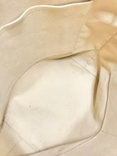 Load image into Gallery viewer, AUTHENTIC Louis Vuitton Totally MM Damier Azur PREOWNED (WBA1282)