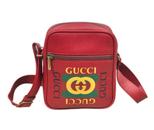 Load image into Gallery viewer, AUTHENTIC Gucci Red Pebbled Leather Retro Print Messenger Bag PREOWNED (WBA1427)