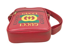 Load image into Gallery viewer, AUTHENTIC Gucci Red Pebbled Leather Retro Print Messenger Bag PREOWNED (WBA1427)