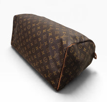 Load image into Gallery viewer, AUTHENTIC Louis Vuitton Speedy 40 Monogram PREOWNED (WBA1443)