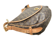 Load image into Gallery viewer, AUTHENTIC Louis Vuitton Tulum GM Monogram PREOWNED (WBA1187)