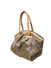 Load image into Gallery viewer, AUTHENTIC Louis Vuitton Tivoli GM PREOWNED (WBA807)