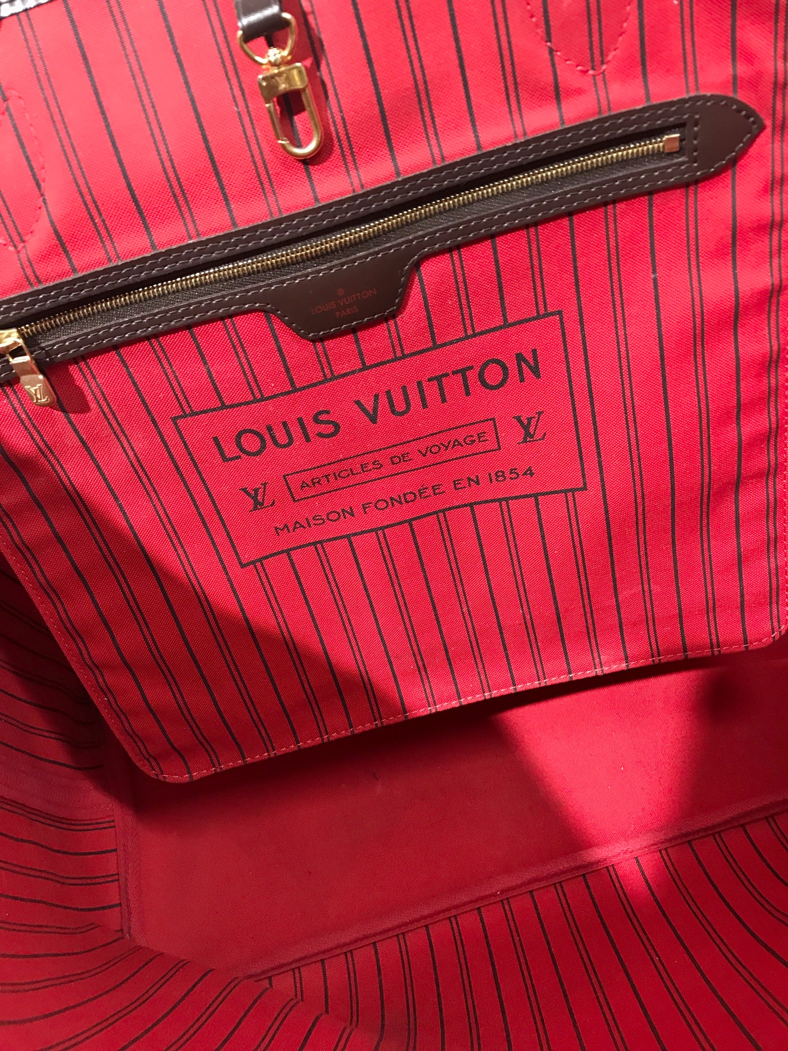 Louis Vuitton, Bags, Authentic Louis Vuitton Neverfull Mm Red Inside