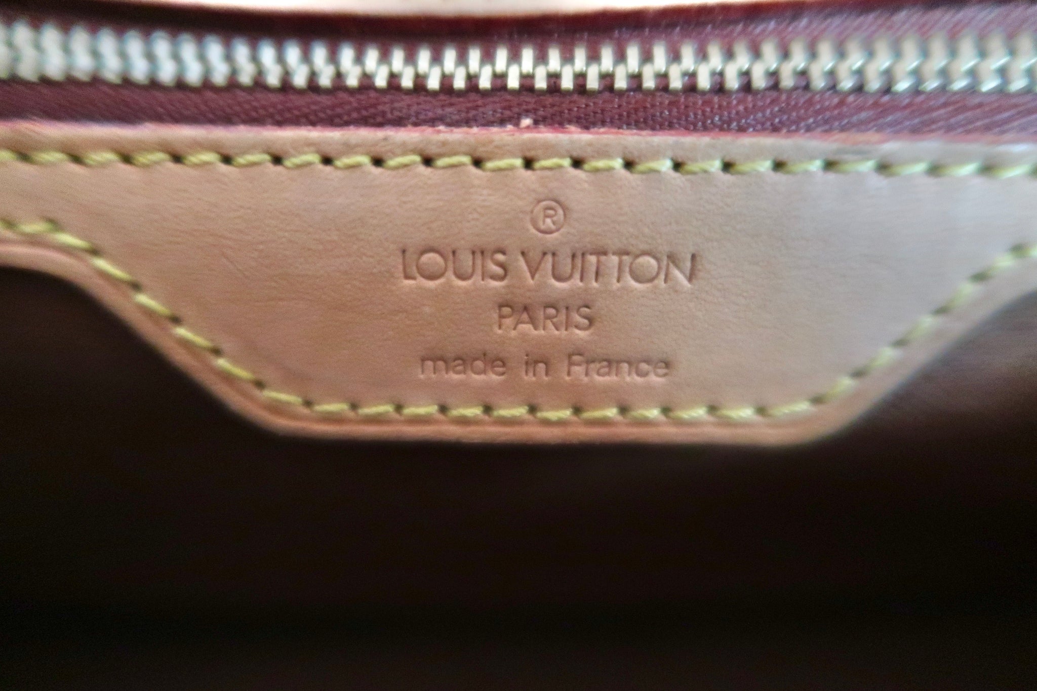 AUTHENTIC Louis Vuitton Sologne Monogram Crossbody PREOWNED (WBA247) – Jj's  Closet, LLC