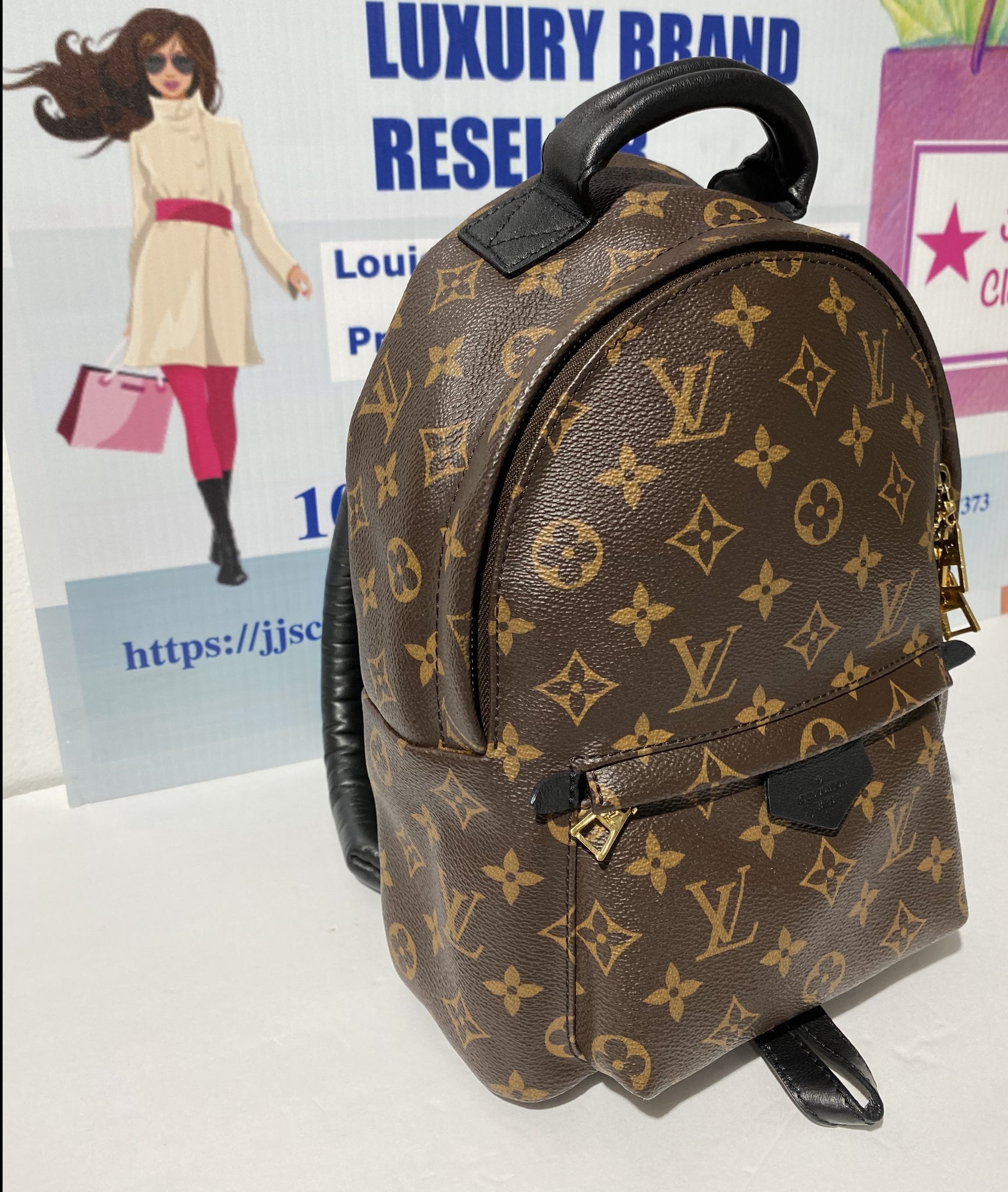 AUTHENTIC Louis Vuitton Palm Springs Monogram Backpack PM PREOWNED (WB – Jj's Closet, LLC AUTHENTIC Louis Vuitton Palm Springs Monogram Backpack PM PREOWNED (WB – Jj's Closet, LLC