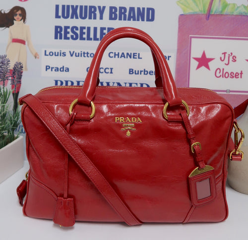 AUTHENTIC Prada Vitello Shine Red PREOWNED (WBA121)