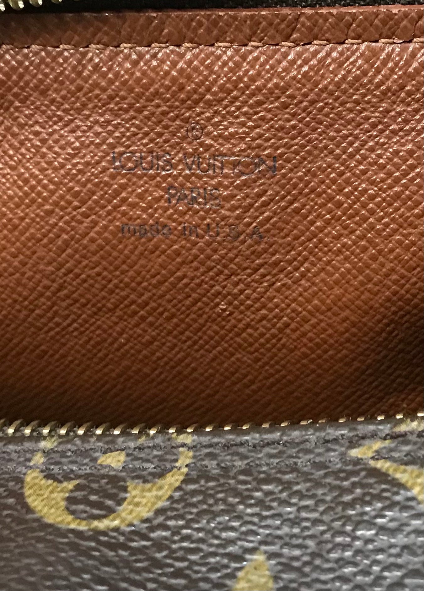 Louis Vuitton Monogram Papillon 26 Barrel Bag 1lv528