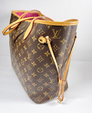 Load image into Gallery viewer, AUTHENTIC Louis Vuitton Neverfull Monogram MM PREOWNED (WBA338)