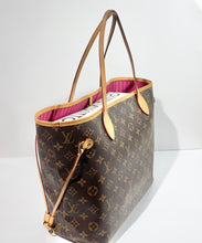 Load image into Gallery viewer, AUTHENTIC Louis Vuitton Neverfull Monogram MM PREOWNED (WBA356)