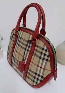 AUTHENTIC Burberry Orchard Red PREOWNED (WBA119)