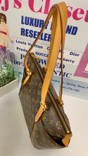 Load image into Gallery viewer, AUTHENTIC Louis Vuitton Totally PM Monogram PREOWNED (WBA187)