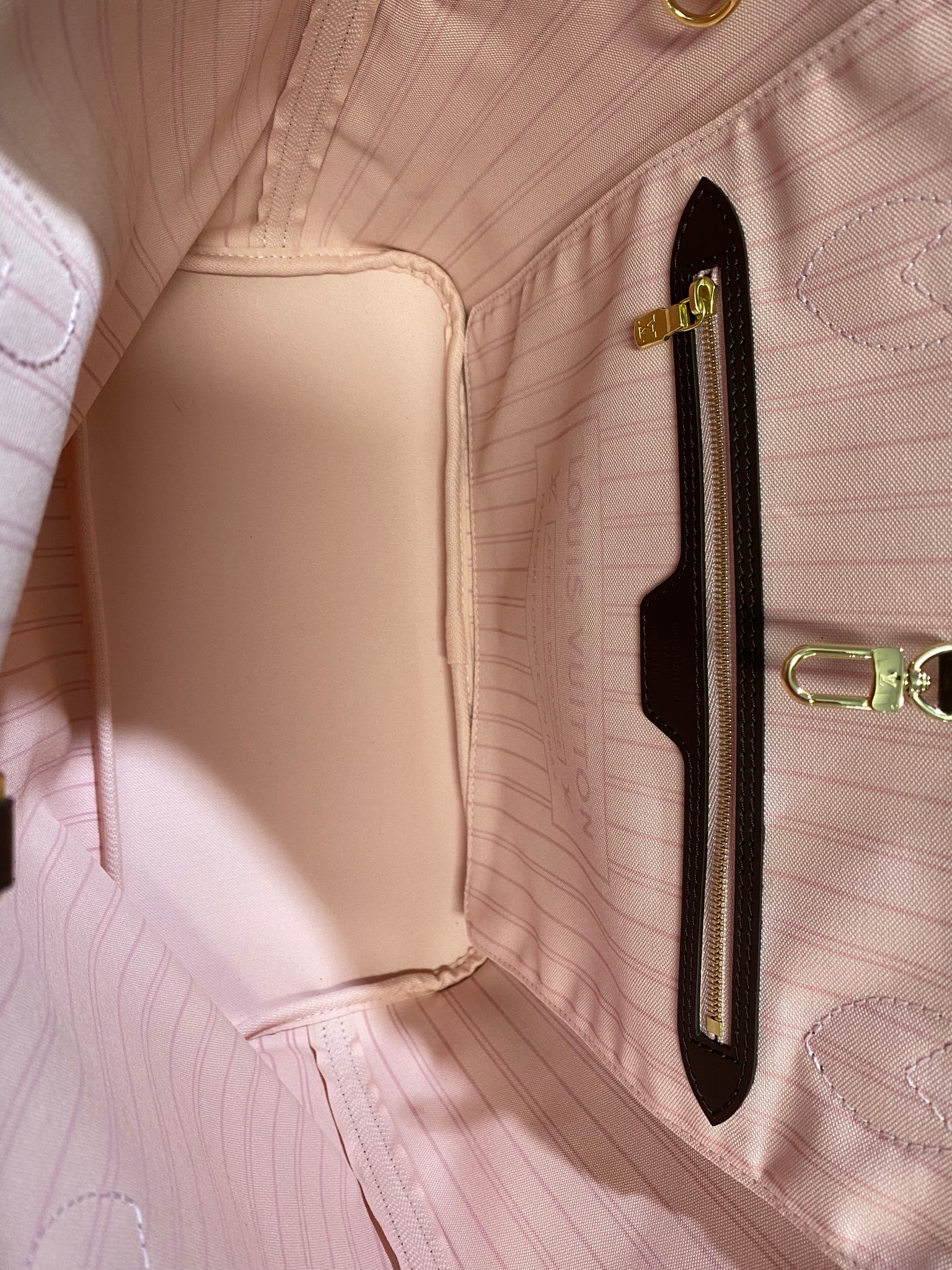 Louis Vuitton Neverfull Damier Ebene with Rose ballerine interior