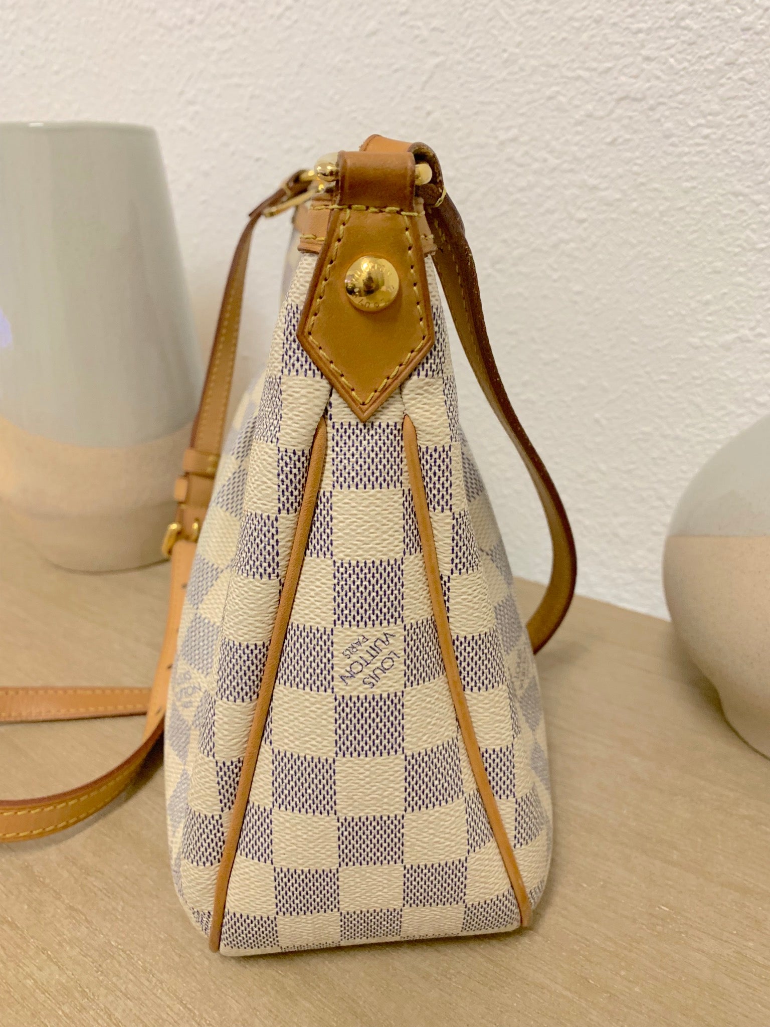 Louis Vuitton, Bags, Auth New Louis Vuitton Neverfull Pm Damier  Discontinued