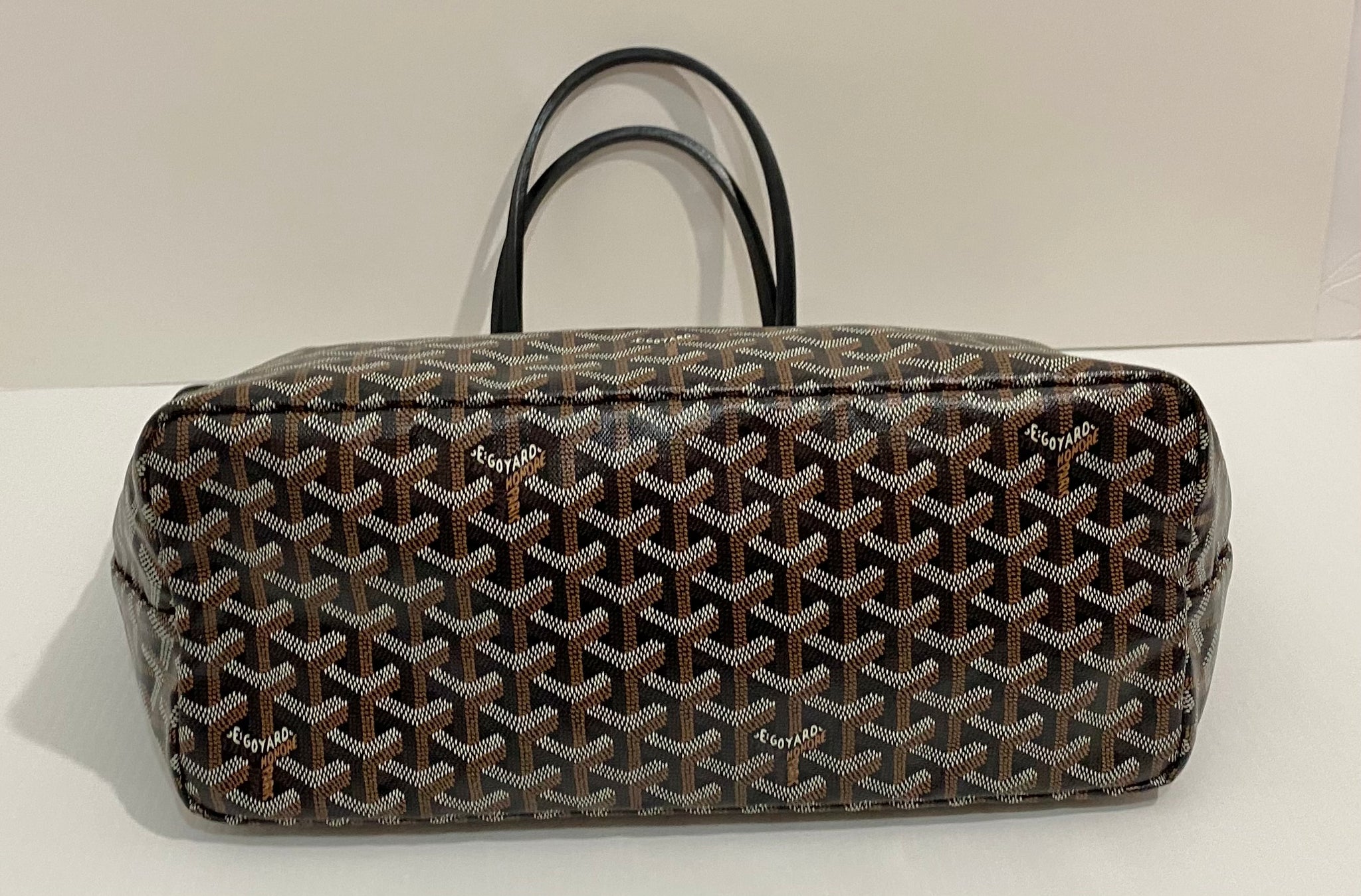 Goyard White Leather St. Louis Pm (Authentic Pre-Owned