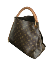 Load image into Gallery viewer, AUTHENTIC Louis Vuitton Artsy Monogram MM PREOWNED (WBA879)