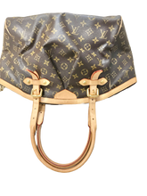 Load image into Gallery viewer, AUTHENTIC Louis Vuitton Tivoli GM PREOWNED (WBA807)