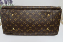 Load image into Gallery viewer, AUTHENTIC Louis Vuitton Monogram Artsy MM PREOWNED