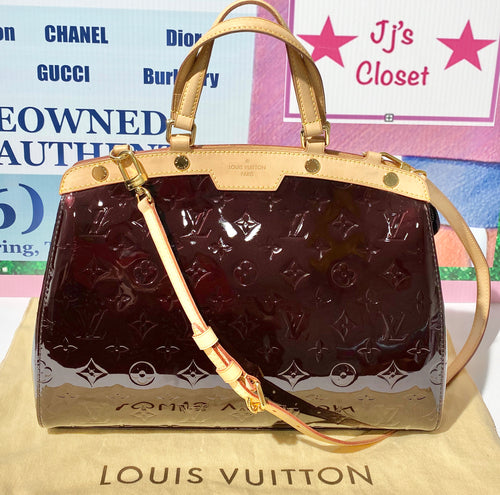 AUTHENTIC Louis Vuitton Brea Vernis Amarante MM PREOWNED (WBA264)