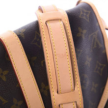 Load image into Gallery viewer, AUTHENTIC Louis Vuitton Saumur 30 Monogram Crossbody PREOWNED (WBA511)