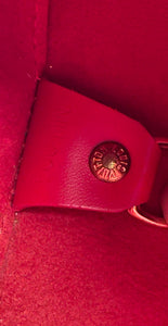 AUTHENTIC Louis Vuitton Soufflot Castillan Red Epi PREOWNED (WBA365)