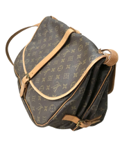 Load image into Gallery viewer, AUTHENTIC Louis Vuitton Saumur 35 Monogram Crossbody PREOWNED (WBA654)