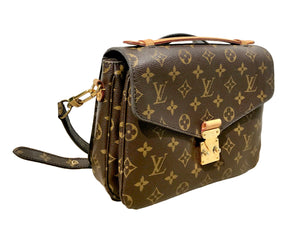 Pre-owned Louis Vuitton Metis Cloth Handbag In Other