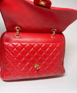 AUTHENTIC CHANEL Quilted Lambskin Camera Bag Red PREOWNED (WBA377)