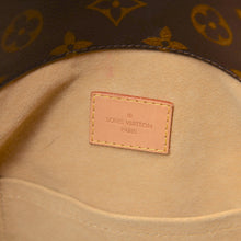 Load image into Gallery viewer, AUTHENTIC Louis Vuitton Artsy Monogram MM PREOWNED (WBA604)