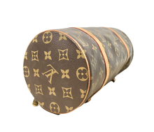 Load image into Gallery viewer, AUTHENTIC Louis Vuitton Papillon 26 Monogram PREOWNED (WBA811)