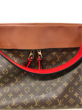 Load image into Gallery viewer, AUTHENTIC Louis Vuitton Tuileries Hobo Caramel PREOWNED (WBA908)