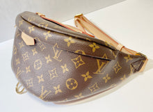 Load image into Gallery viewer, AUTHENTIC Louis Vuitton Bumbag NEW!!! (WBA281)