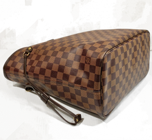 Load image into Gallery viewer, AUTHENTIC Louis Vuitton Neverfull Damier Ebene MM PREOWNED (WBA285)