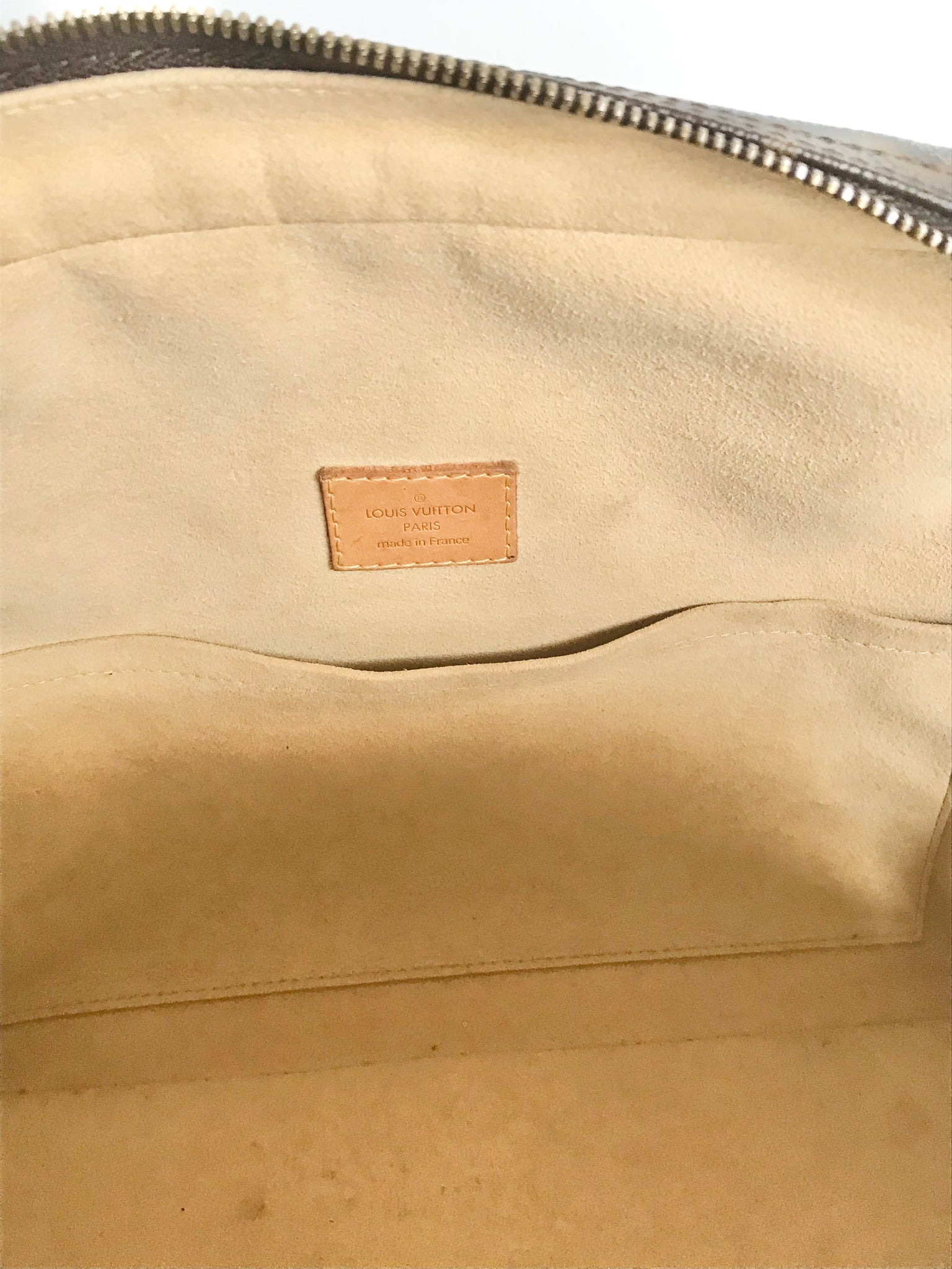 Manhattan leather handbag Louis Vuitton Grey in Leather - 24969894