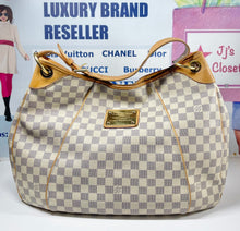 Load image into Gallery viewer, AUTHENTIC Louis Vuitton Galliera GM Damier Azur PREOWNED (WBA363)