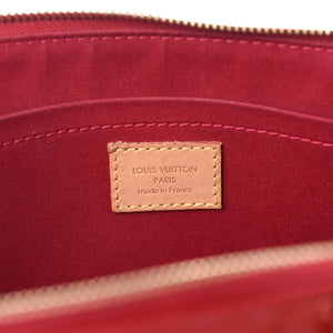 AUTHENTIC Louis Vuitton Rosewood Red Vernis Preowned (WBA504)
