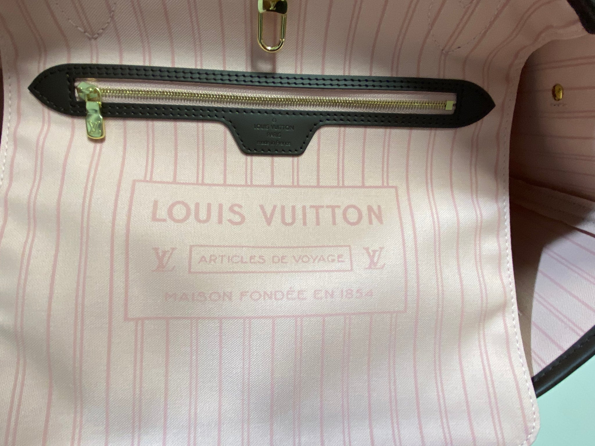 AUTHENTIC Louis Vuitton Neverfull Damier Ebene MM PREOWNED (WBA285) – Jj's  Closet, LLC