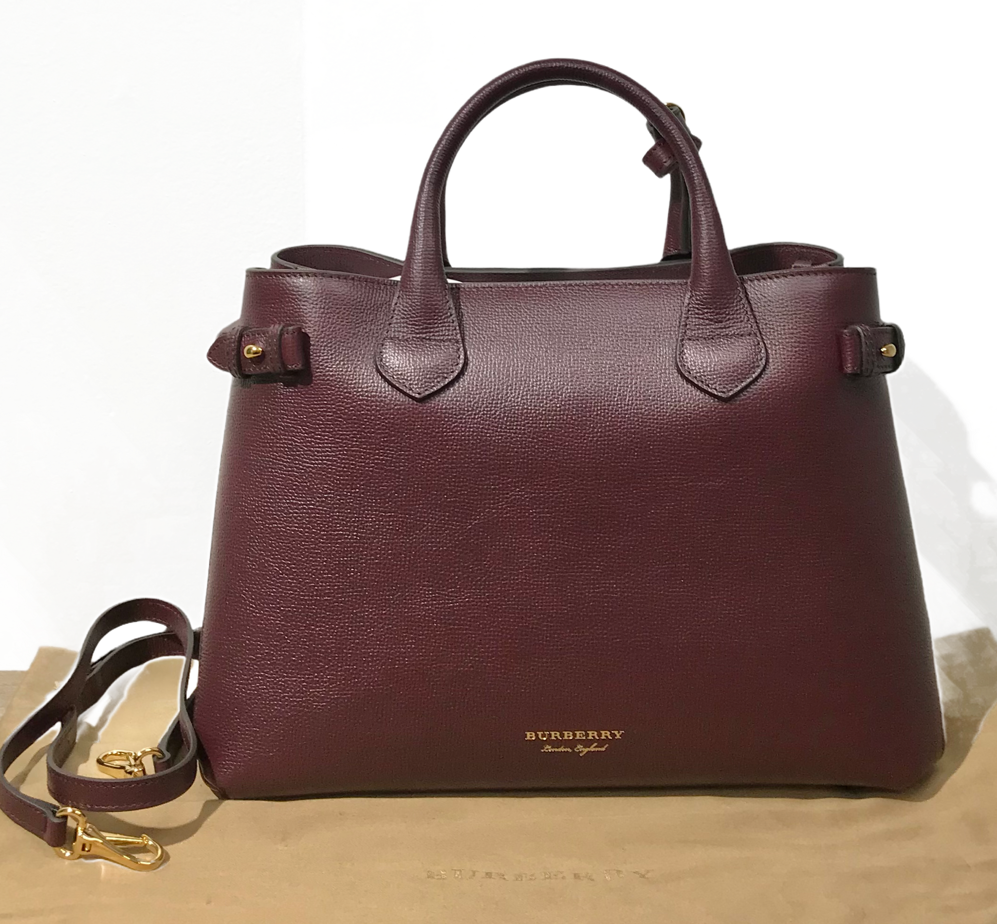Burberry maroon bag deals