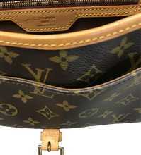 Load image into Gallery viewer, AUTHENTIC Louis Vuitton Sologne Monogram Crossbody PREOWNED (WBA882)