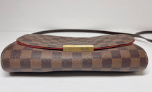 Load image into Gallery viewer, AUTHENTIC Louis Vuitton Favorite MM Damier Ebene PREOWNED (WBA380)