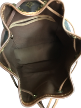 Load image into Gallery viewer, AUTHENTIC Louis Vuitton Montsouris Monogram MM Backpack PREOWNED (WBA937)