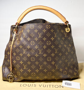 AUTHENTIC Louis Vuitton Artsy Monogram MM PREOWNED (WBA375)