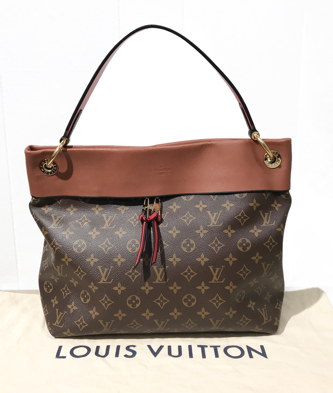 AUTHENTIC Louis Vuitton Tuileries Hobo Caramel PREOWNED (WBA908)