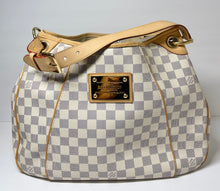 Load image into Gallery viewer, AUTHENTIC Louis Vuitton Galliera PM PREOWNED (WBA409)