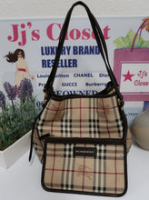 Load image into Gallery viewer, AUTHENTIC Burberry Bag PREOWNED (WBA059)