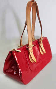 AUTHENTIC Louis Vuitton Rosewood Red Vernis Preowned (WBA198)
