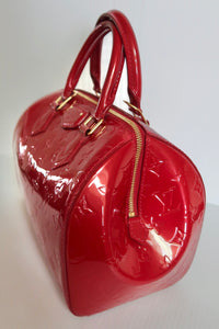 AUTHENTIC Louis Vuitton Montana Red Vernis Preowned (WBA069)