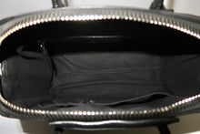 Load image into Gallery viewer, AUTHENTIC Givenchy Goatskin Small Antigona Black PREOWNED (WBA131)